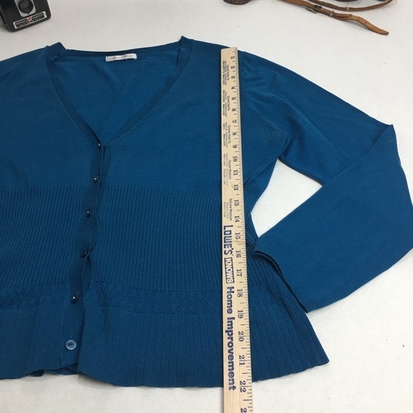 Casual Corner Button Down Sweater - Picture 6 of 11
